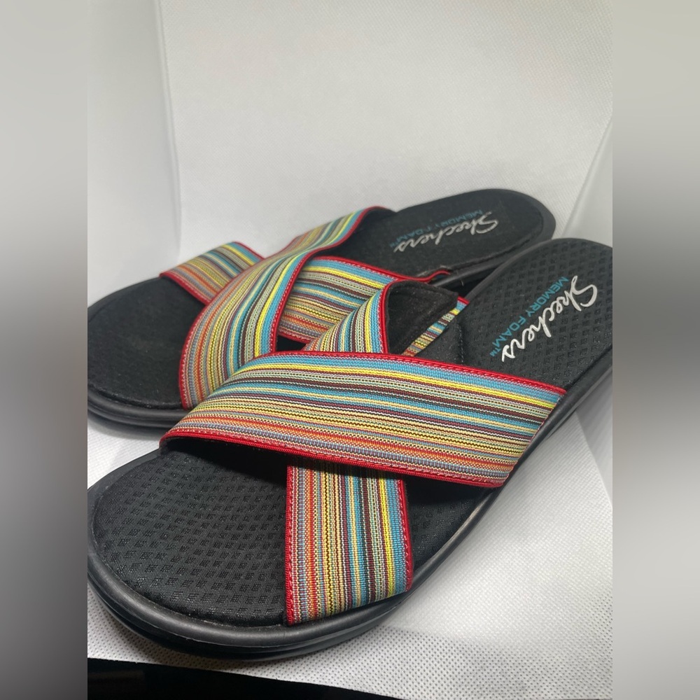 Sketchers Multicolor Wedged Slide Sandals Size‎ 8